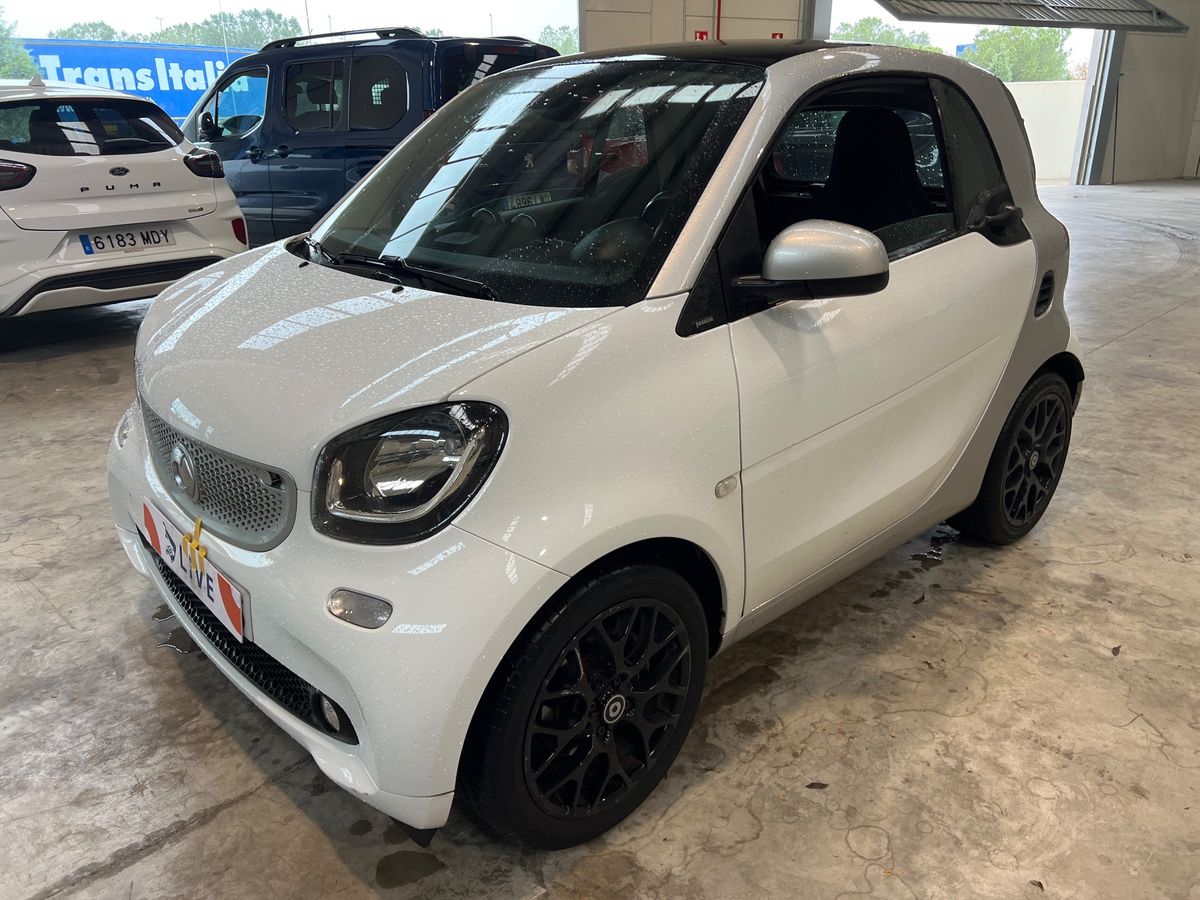 Smart fortwo 0.9 Turbo Basis passion