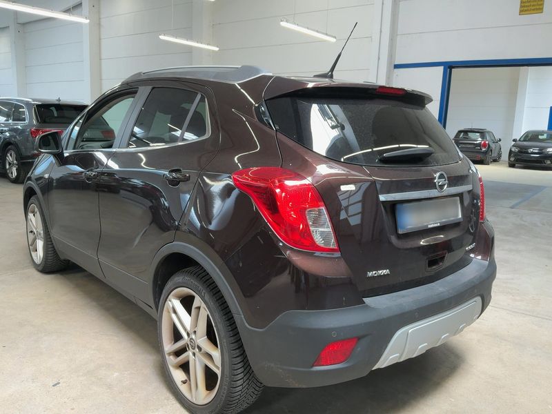 Opel Mokka 1.7 CDTI Innovation ecoFlex — zdjęcie 3