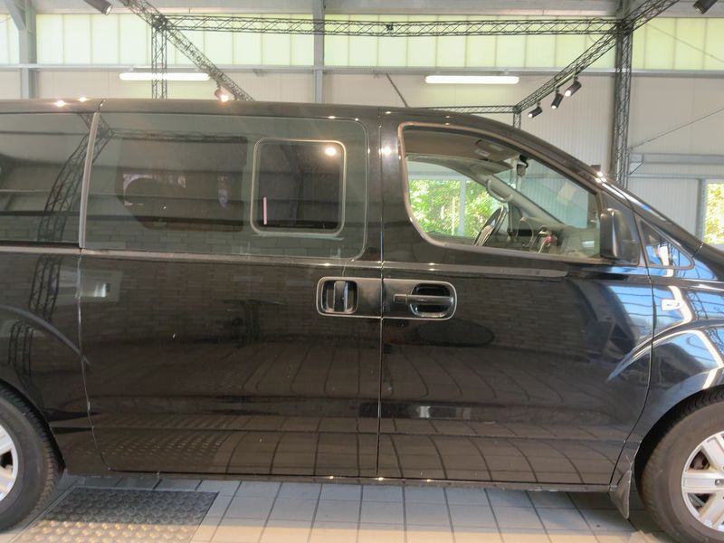 Hyundai H1 2.5 CRDi Travel Comfort — zdjęcie 7
