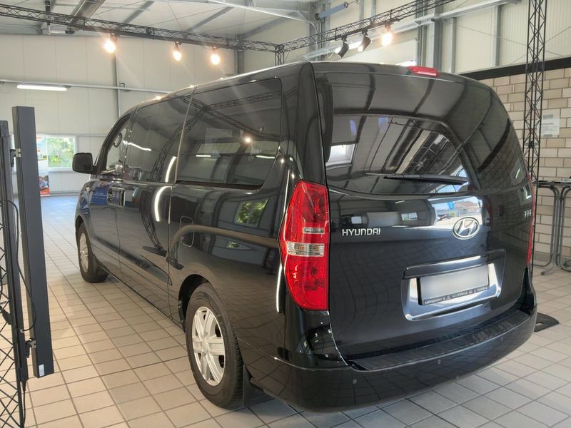 Hyundai H1 2.5 CRDi Travel Comfort — zdjęcie 3