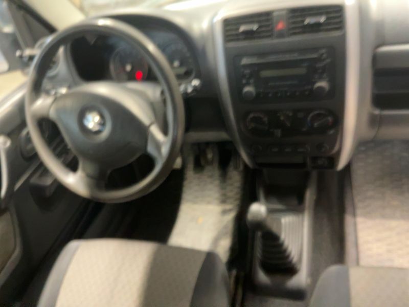 Suzuki Jimny 1.3 Ranger — zdjęcie 12