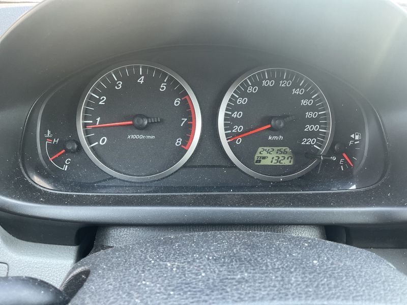 Mazda 2 1.4 Active — zdjęcie 4