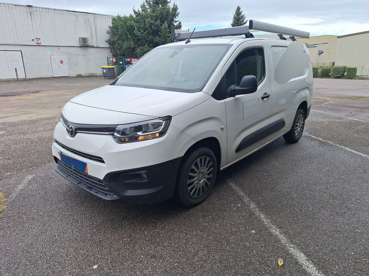 Toyota ProAce City 1.5 D-4D L2