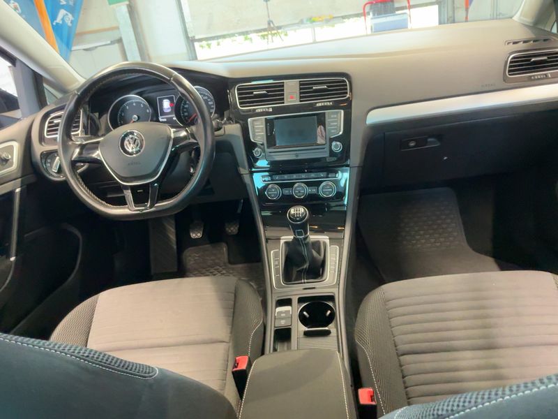 Volkswagen Golf VII 1.2 TSI Cup BlueMotion Tech — zdjęcie 12
