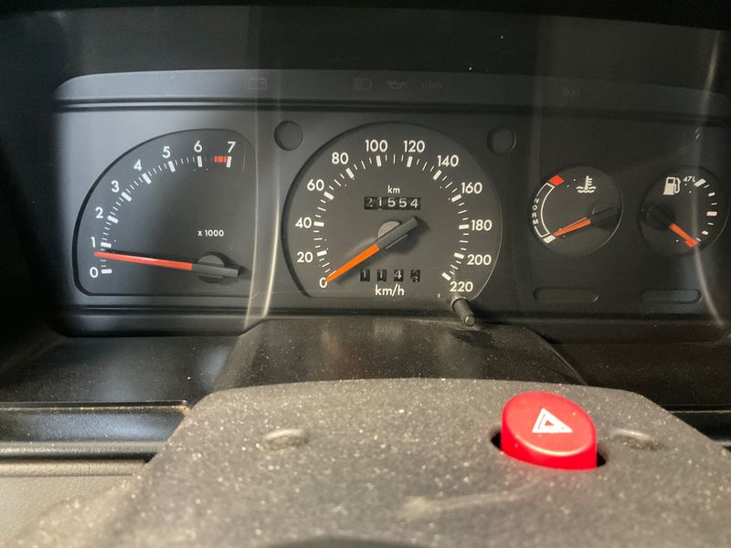 Ford Escort 1.6 Zweifarben — zdjęcie 4