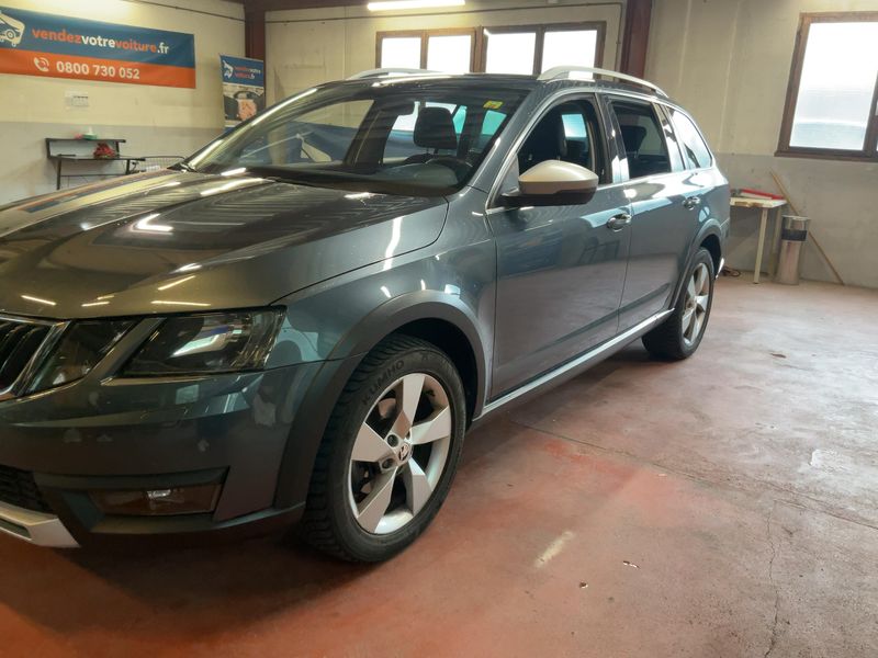 Skoda Octavia 2.0 TDI Scout 4x4 — zdjęcie 2