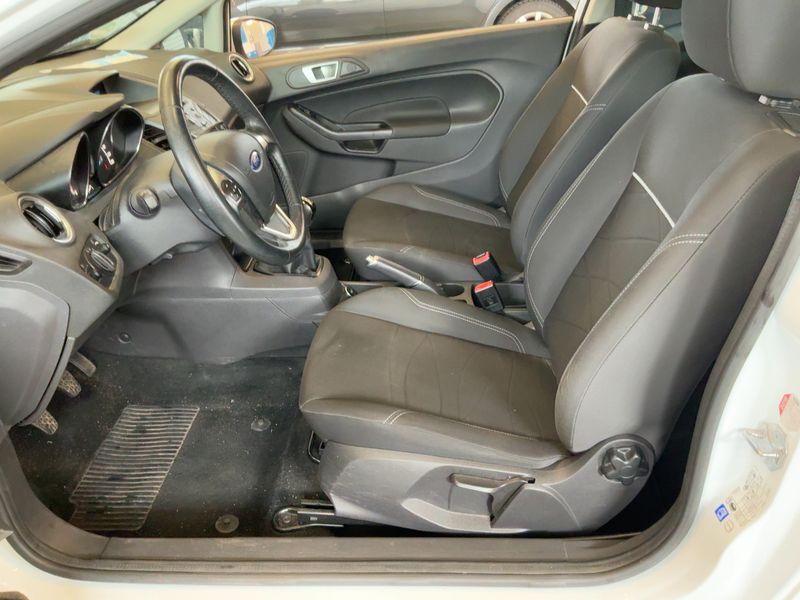 Ford Fiesta 1.25 Trend — zdjęcie 11