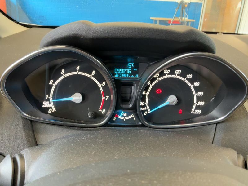 Ford Fiesta 1.25 Trend — zdjęcie 13