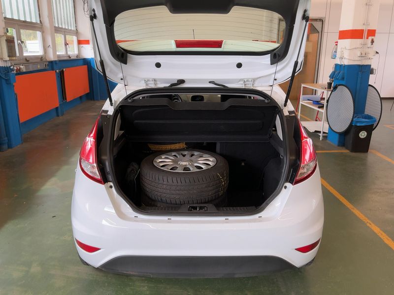 Ford Fiesta 1.25 Trend — zdjęcie 10