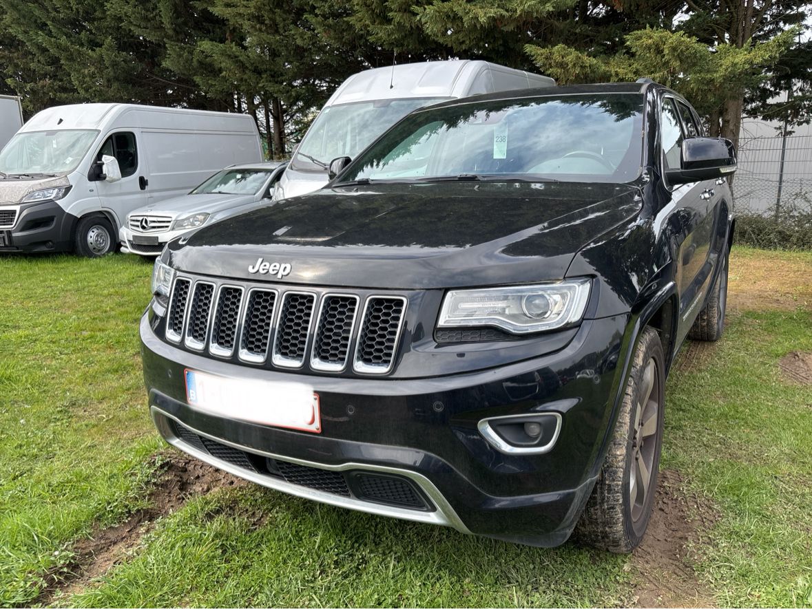 Jeep Grand 2015 — photo 1