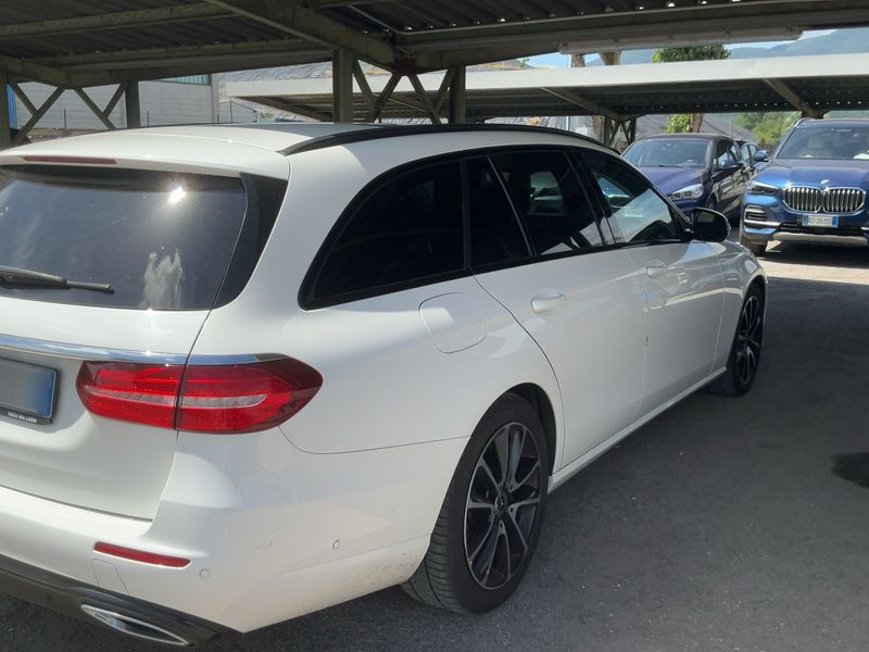 Mercedes-Benz E-Klasse E 220 d T Business Sport — zdjęcie 6