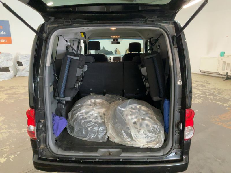 Nissan NV200 Evalia 1.5 dCi Evalia Tekna — zdjęcie 10