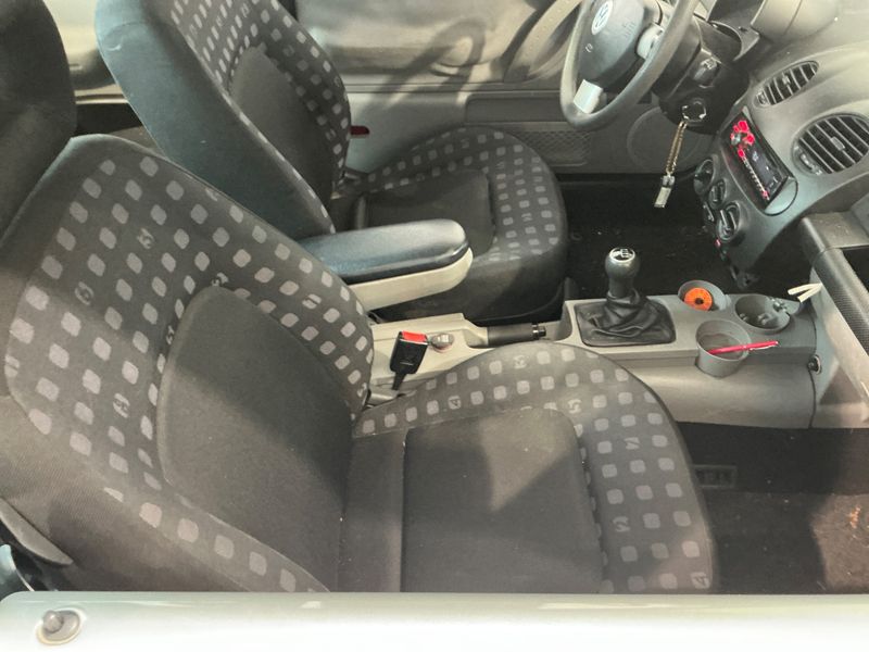 Volkswagen New Beetle 2.0 — zdjęcie 3
