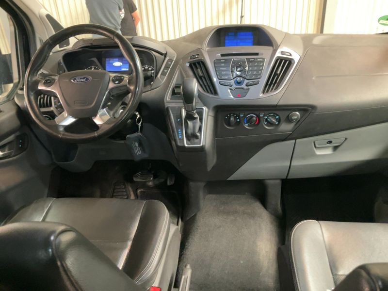 Ford Transit 2.0 TDCi 310 L1 Tourneo Titanium — zdjęcie 12