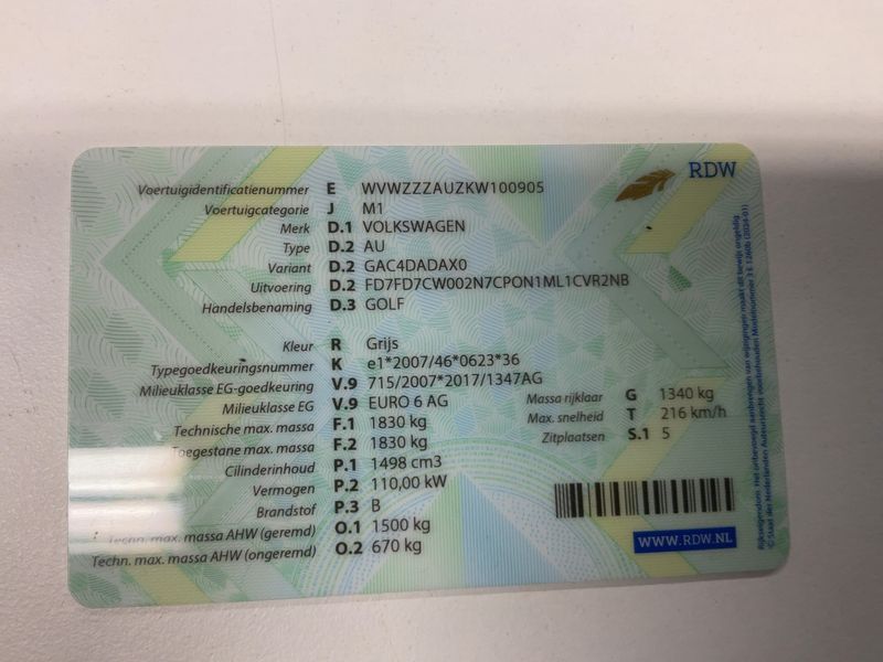 Volkswagen Golf VII 1.5 TSI ACT Highline BlueMotion Tech — zdjęcie 15
