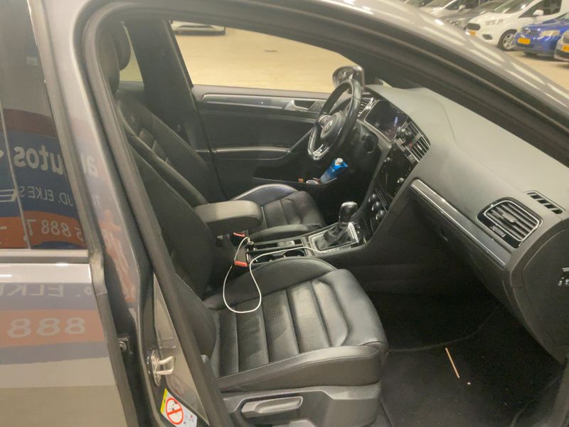Volkswagen Golf VII 1.5 TSI ACT Highline BlueMotion Tech — zdjęcie 11