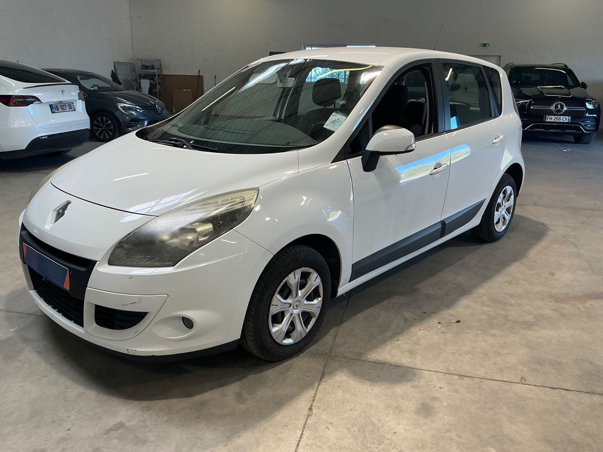 Renault Scenic 2011