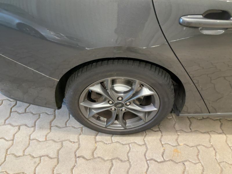 Ford Focus 1.5 TDCi EcoBlue ST-Line 2019 – снимка 9
