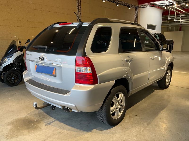 Kia Sportage 2.0 EX 4WD — zdjęcie 2