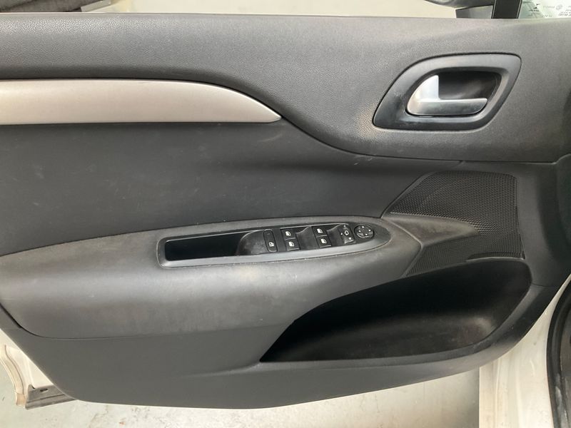 Citroen C4 1.6 Blue-HDi Millenium Business 2017 – снимка 34