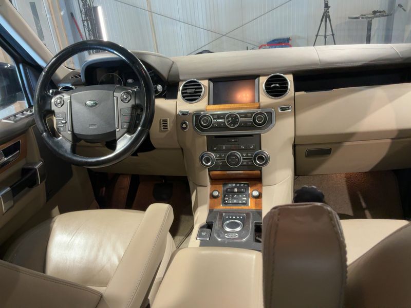 Land Rover Discovery 4 3.0 TD V6 SDV6 HSE — zdjęcie 12