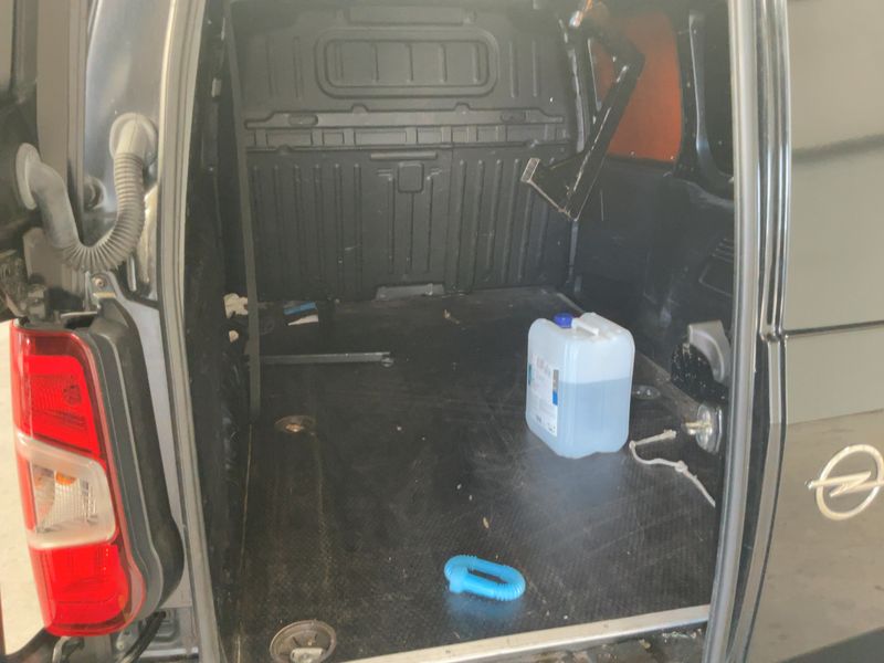 Opel Combo 1.5 CDTI Edition XL erhöhte Nutzlast — zdjęcie 14