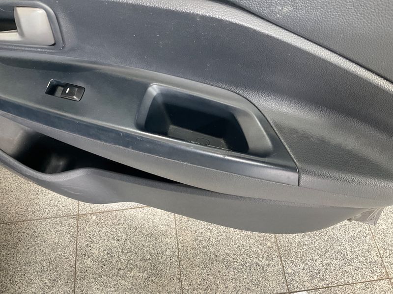 Kia Rio 1.2 Titan 2015 – снимка 34