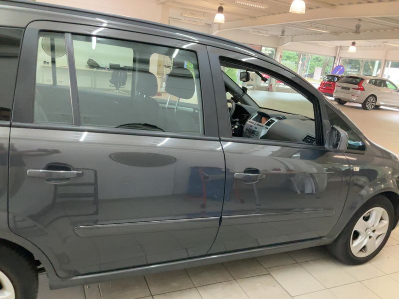 Opel Zafira 1.8 Family — zdjęcie 7