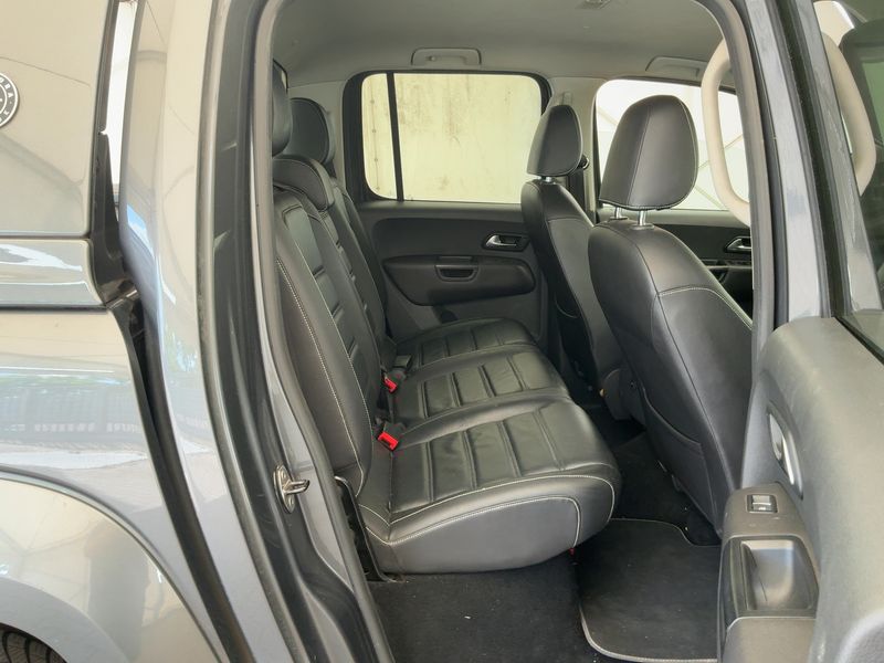 Volkswagen Amarok 3.0 V6 TDI Aventura DoubleCab 4Motion — zdjęcie 14
