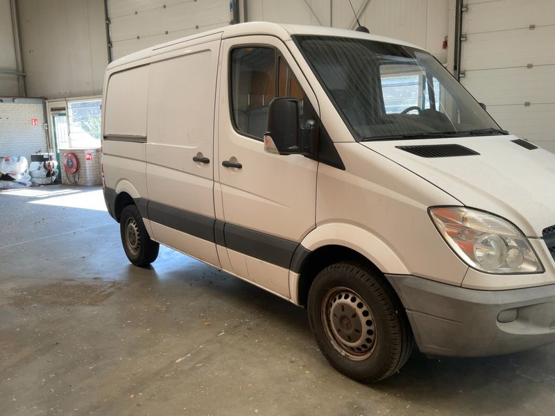 Mercedes-Benz Sprinter 210 CDI — zdjęcie 8