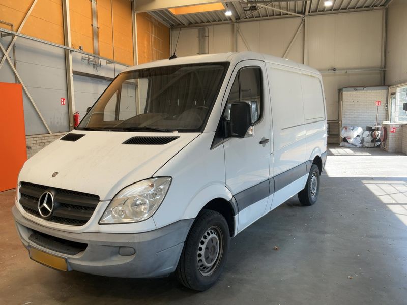 Mercedes-Benz Sprinter 210 CDI