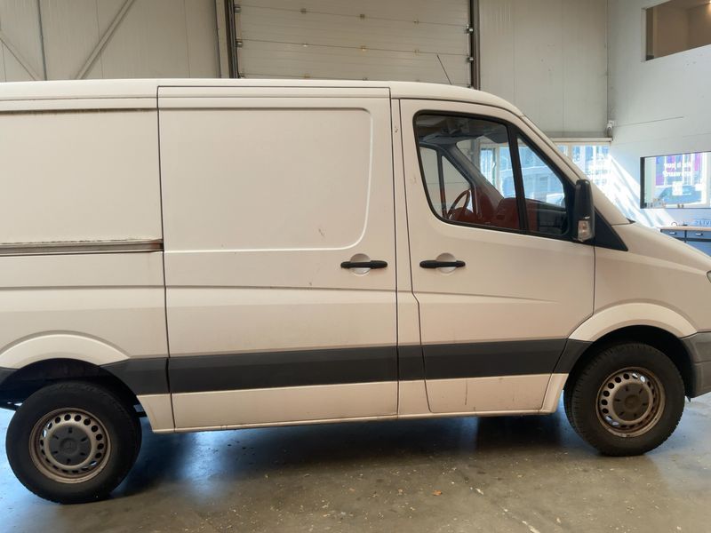 Mercedes-Benz Sprinter 210 CDI — zdjęcie 7