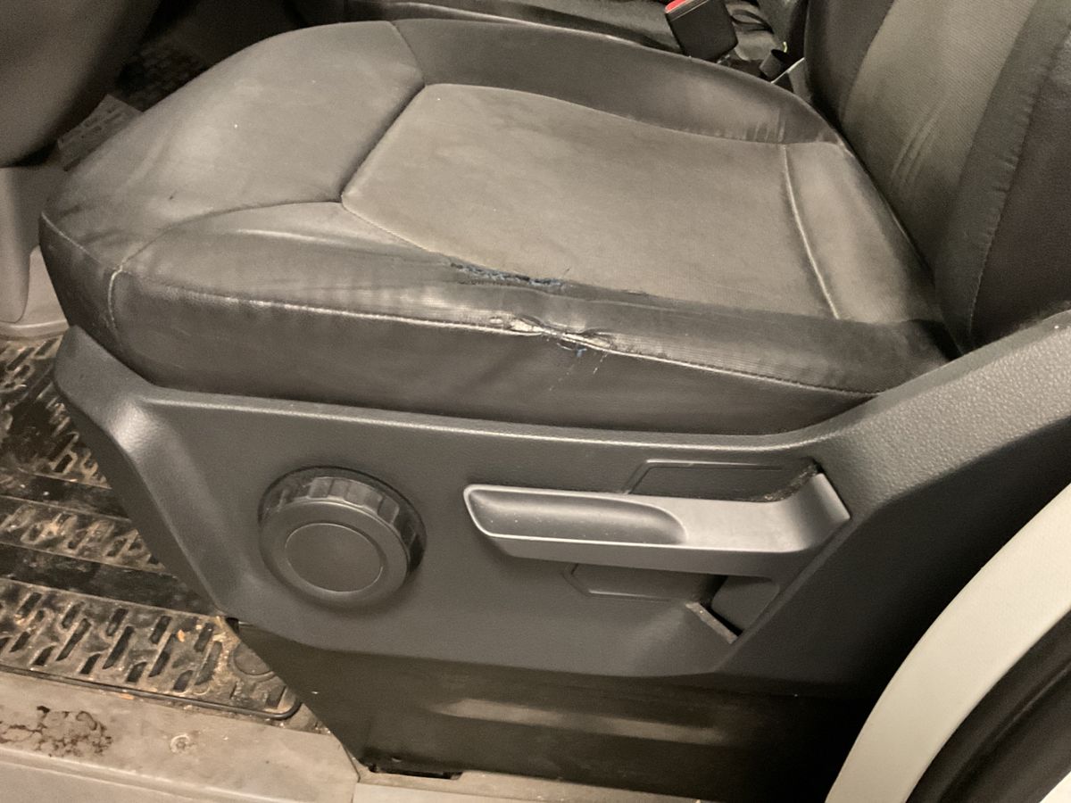 Volkswagen Crafter 2022 — photo 30
