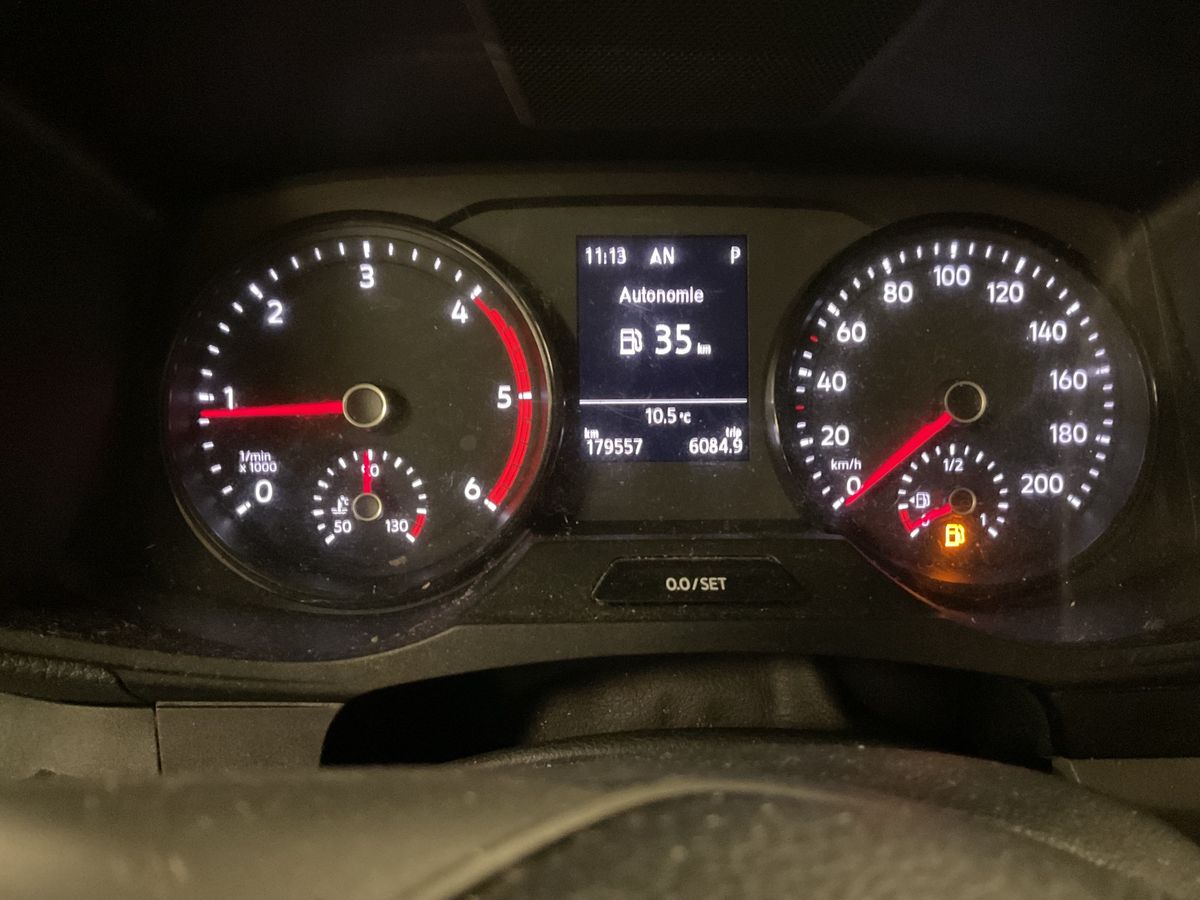 Volkswagen Crafter 2022 — photo 20