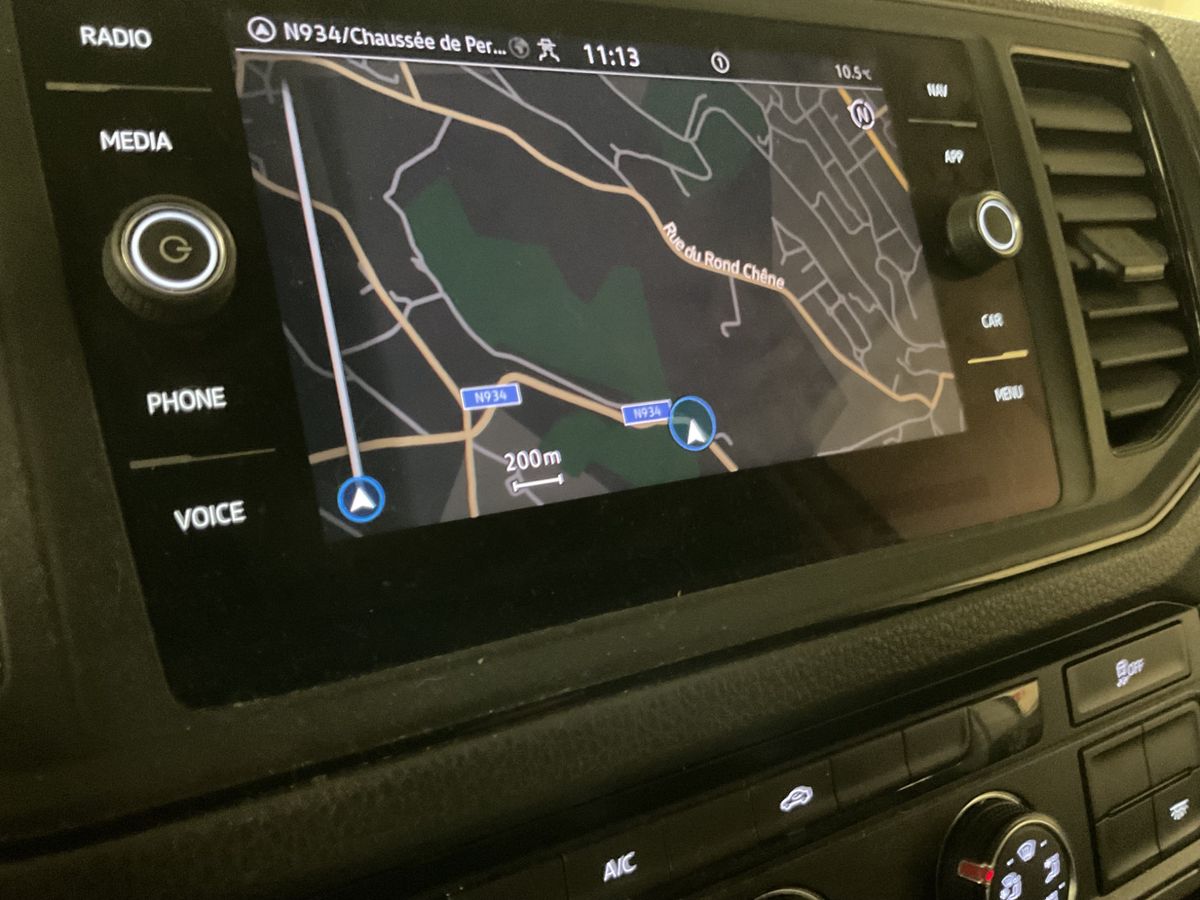 Volkswagen Crafter 2022 — photo 35