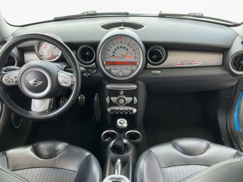 MINI Cooper S — zdjęcie 12