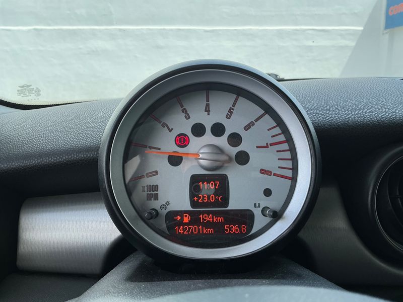 MINI Cooper S — zdjęcie 13