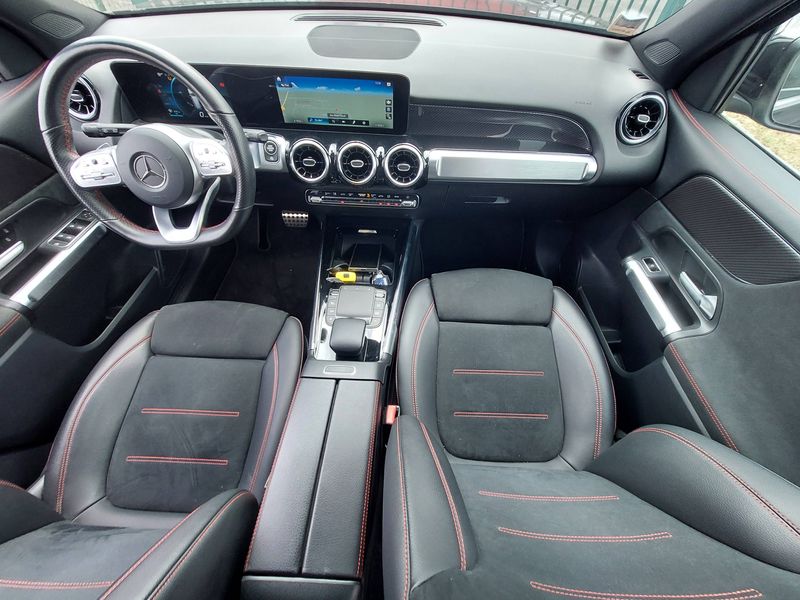 Mercedes-Benz GLB-Klasse GLB 200 d AMG Line — zdjęcie 11