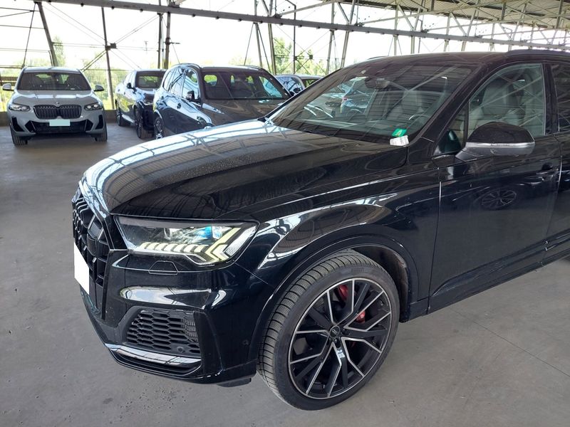 Audi SQ7 4.0 TFSI quattro — zdjęcie 2