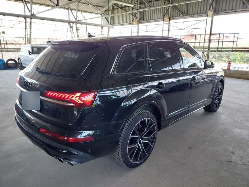 Audi SQ7 4.0 TFSI quattro — zdjęcie 5