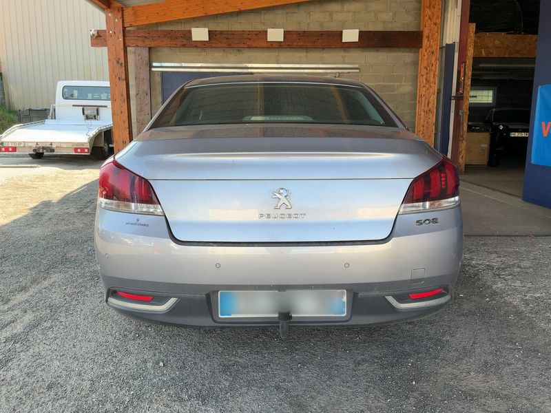 Peugeot 508 2.0 Blue-HDi Féline — zdjęcie 5