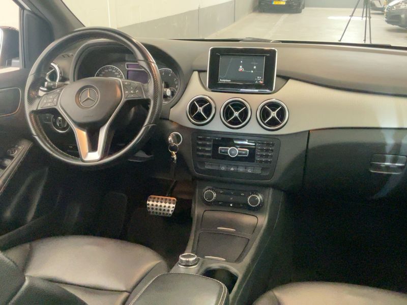 Mercedes-Benz B-Klasse B 180 — zdjęcie 12