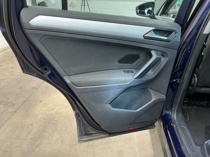 Volkswagen Tiguan 2.0 TDI Comfortline BlueMotion Tech 2016 – снимка 22