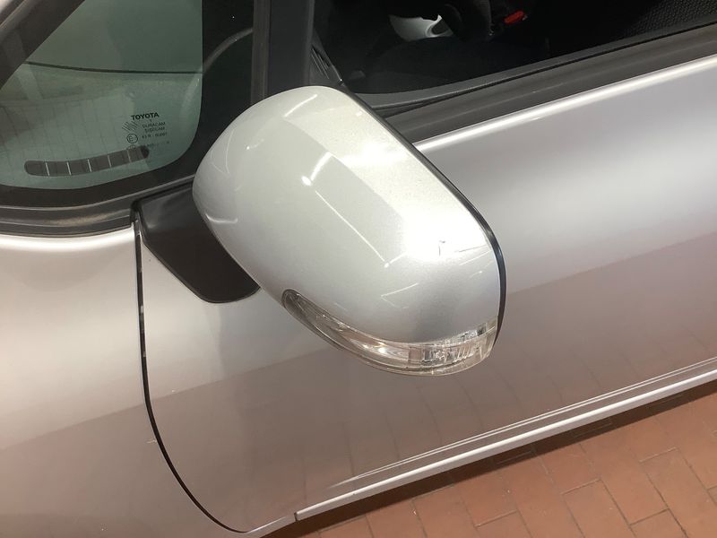 Toyota Auris 1.6 Life+ 2010 – снимка 29