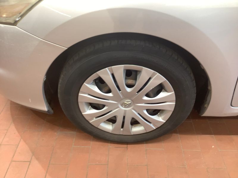 Toyota Auris 1.6 Life+ 2010 – снимка 3