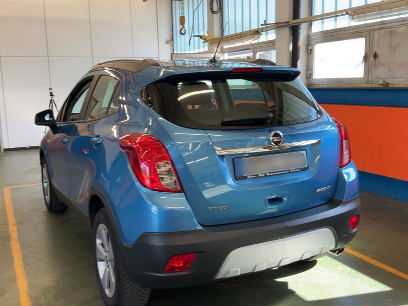 Opel Mokka 1.4 Turbo Edition ecoFlex — zdjęcie 3