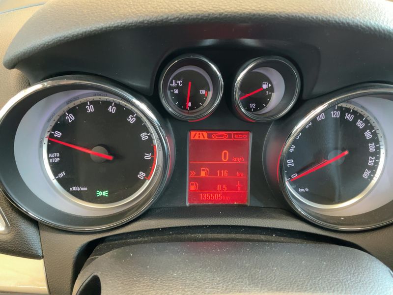 Opel Mokka 1.4 Turbo Edition ecoFlex — zdjęcie 13