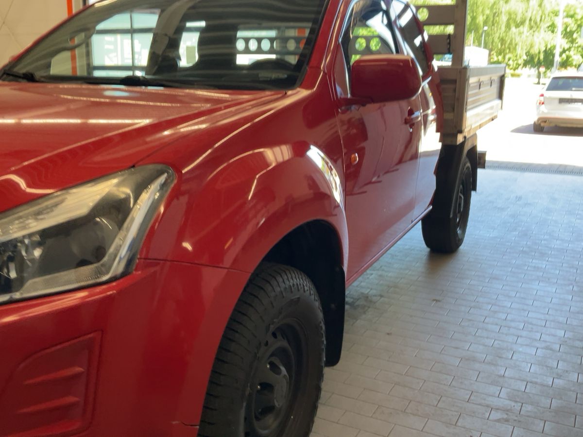 Isuzu D-MAX 1.9 Turbodiesel Space Cab Basis 4WD