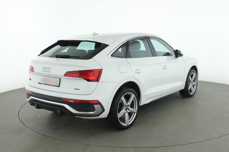 Audi Q5 Sportback 55 TFSIe quattro S line — zdjęcie 6