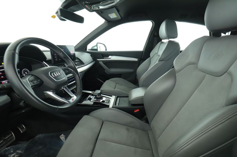 Audi Q5 Sportback 55 TFSIe quattro S line — zdjęcie 11
